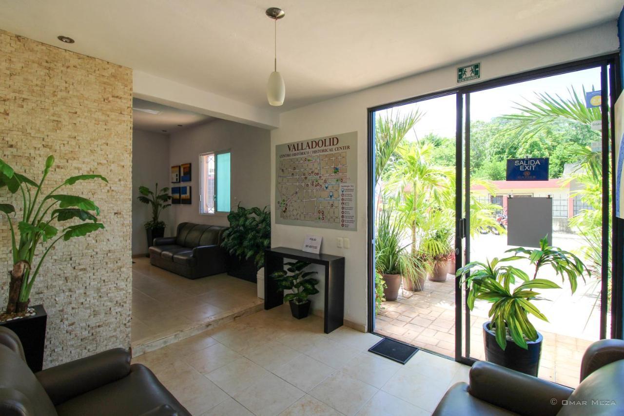 Hostal Gayser Valladolid  Buitenkant foto