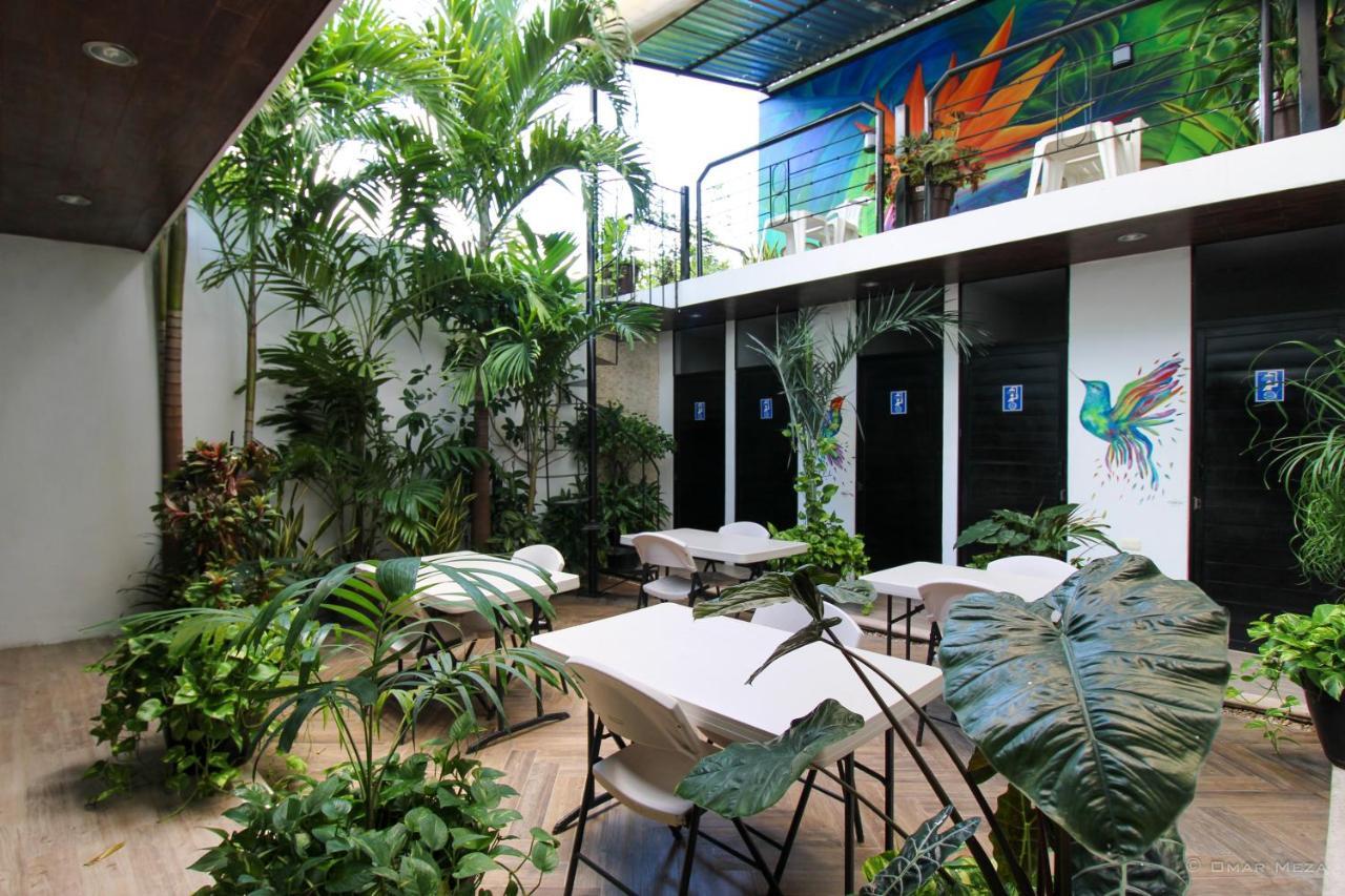 Hostal Gayser Valladolid  Buitenkant foto