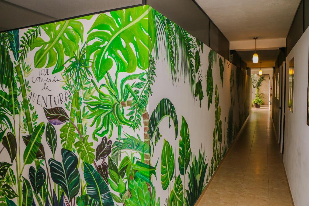 Hostal Gayser Valladolid  Buitenkant foto