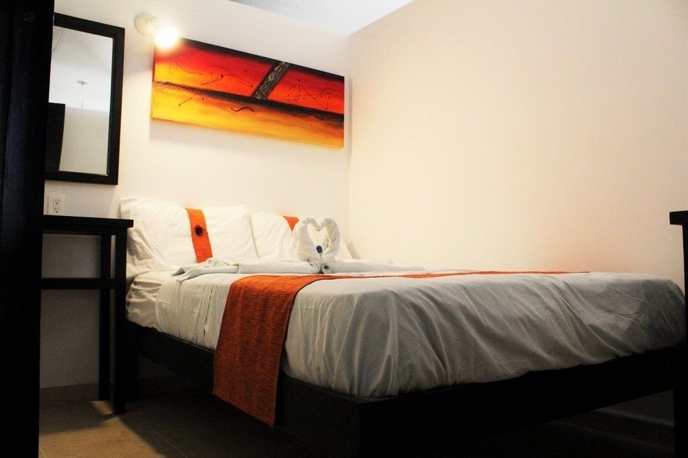 Hostal Gayser Valladolid  Buitenkant foto